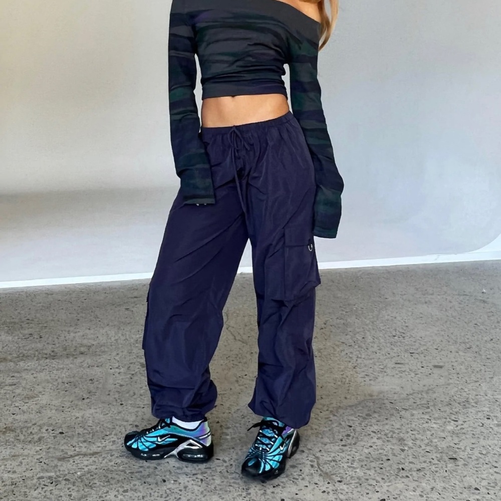 NWT Tiger Mist trinity jogger in navy blue